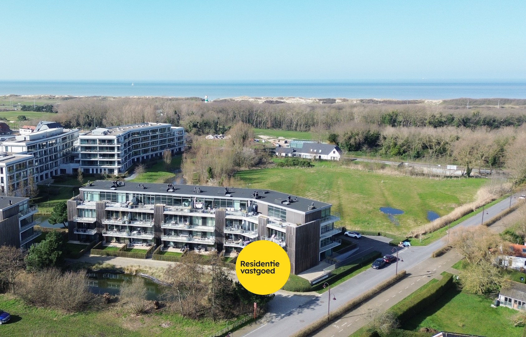 Luxueus afgewerkt 2-slaapkamerappartement met terrassen en tuin op toplocatie! 