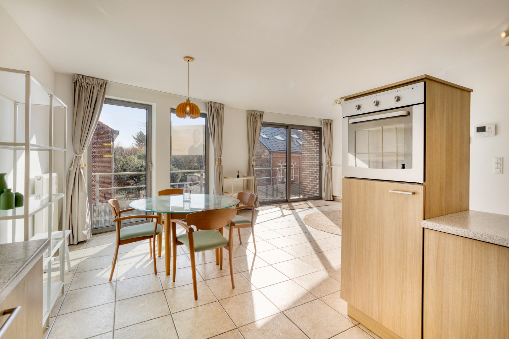 Duplex-appartement met 2 slaapkamers, autostaanplaats, kelderberging en gemeenschappelijke tuin in Kessel-Lo!– EPC 105 kWh/m² - bewoonbare opp. 92 m² 