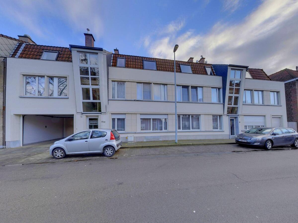 Gelijkvloers appartement met zuidgerichte tuin 