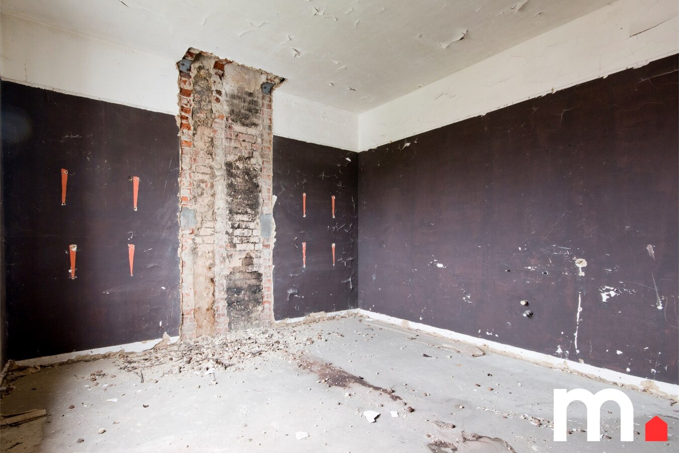 Woning te Kuurne met 173m² bewoonbare oppervlakte op Toplocatie met eventueel mogelijkheid tot handelspand! 