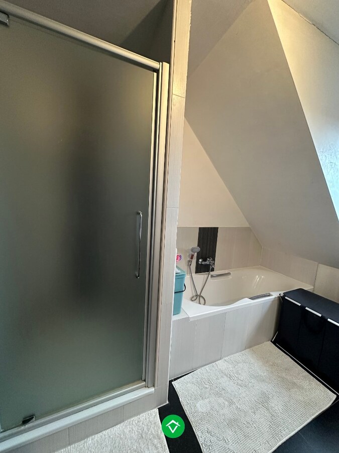 Alleenstaande woning te Eernegem 