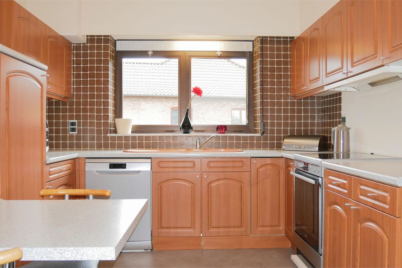 Comfortabele, energiezuinige bungalow op 897 m². 