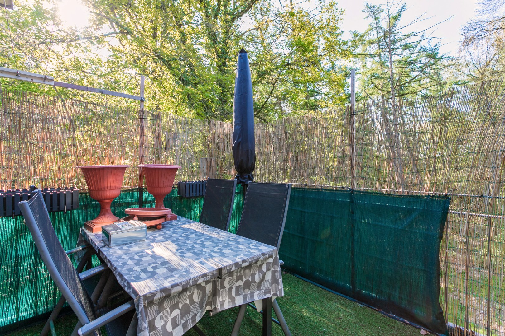 App. 3 slpk, terras en garagebox 