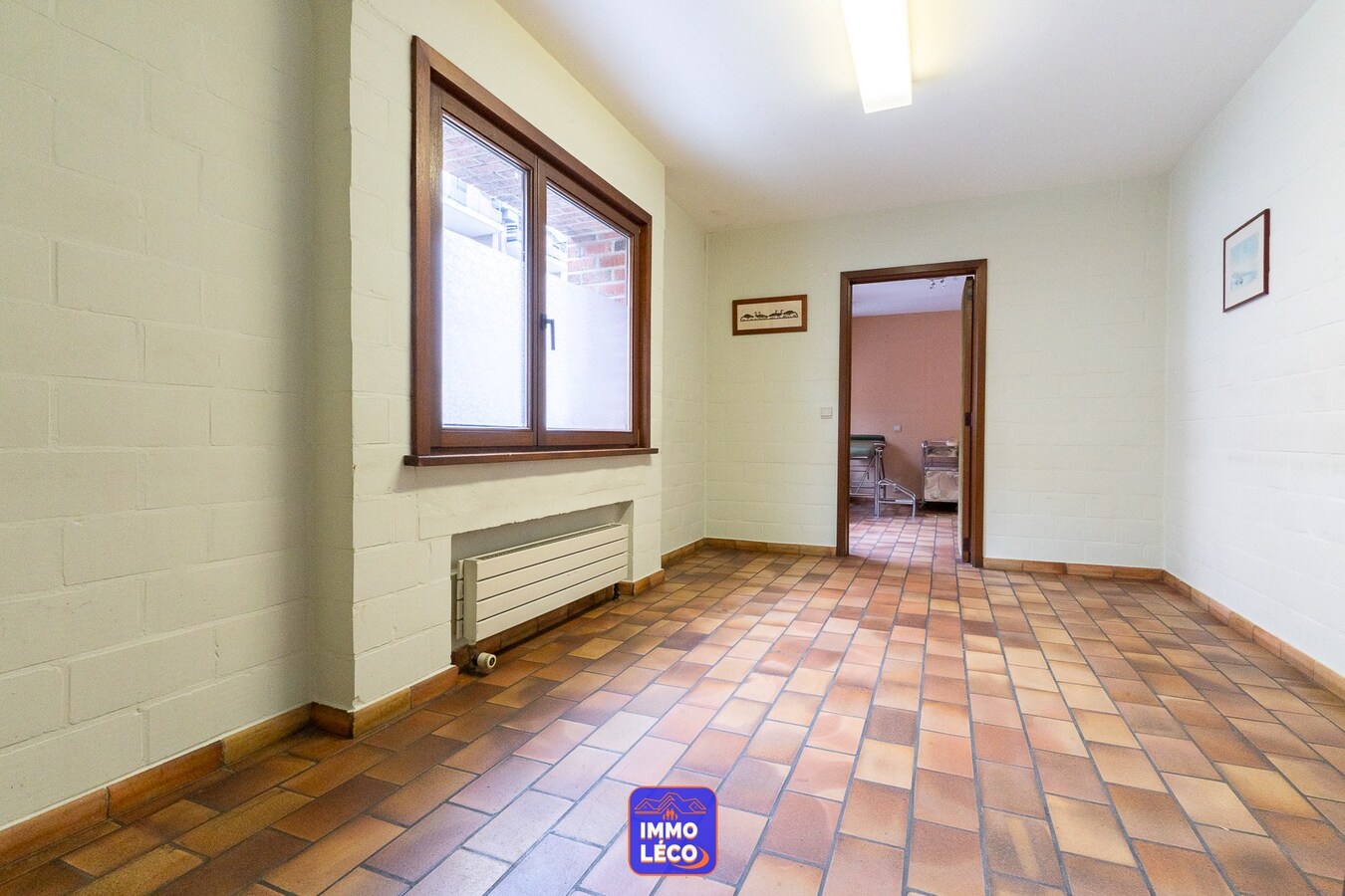 Maison d'architecte avec profession libérale, double garage, jardin, CENTRE-VILLE ! 