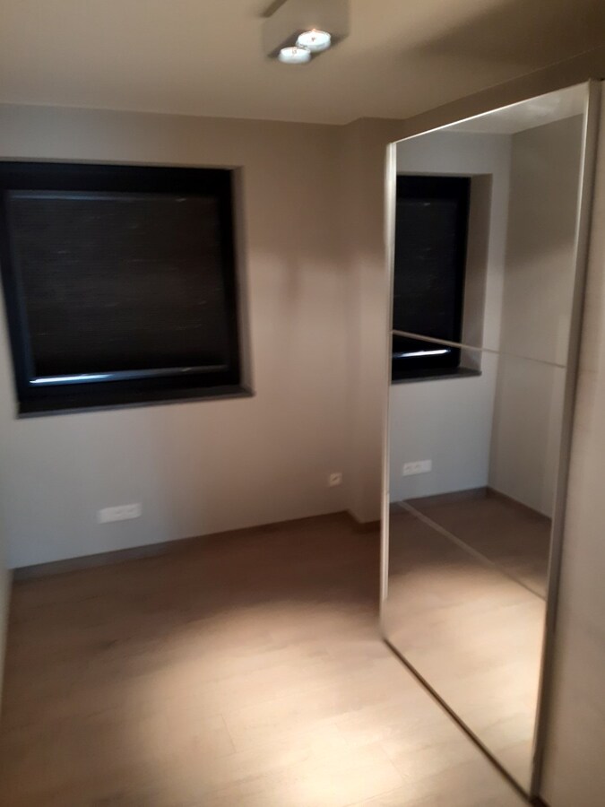 Uitstekend gelegen BEN-appartement in hartje Asper. 