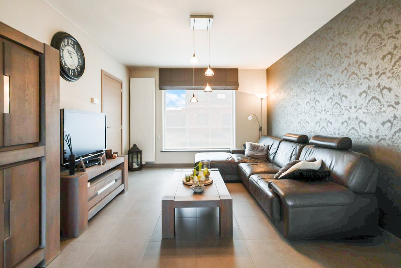 Verrassend ruime, recente woning met 4 slaapkamers en garage 