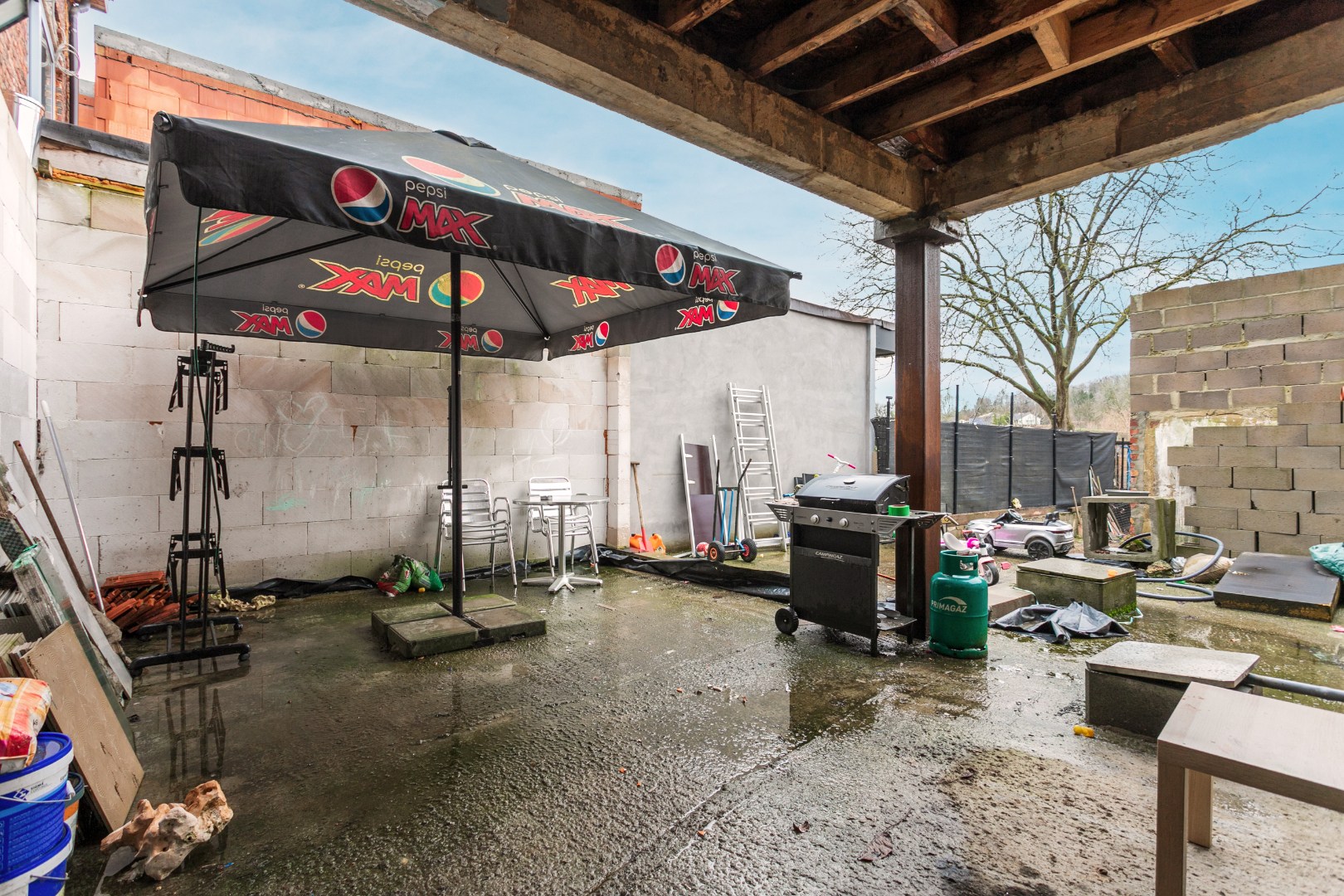 Instapklare woning met 3 slaapkamers en tuin te Dworp 