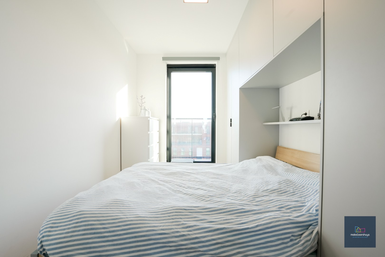 Schitterend 2-slp.app met 2 terrassen, garage en kelder 