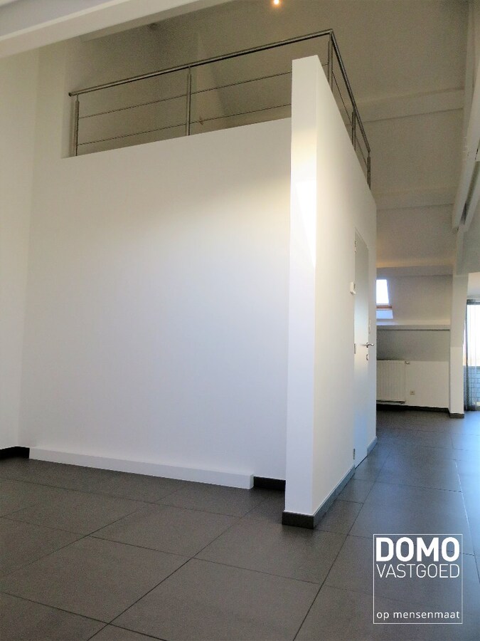 GUNSTIG GELEGEN OPBRENGSTEIGENDOM TE HASSELT 