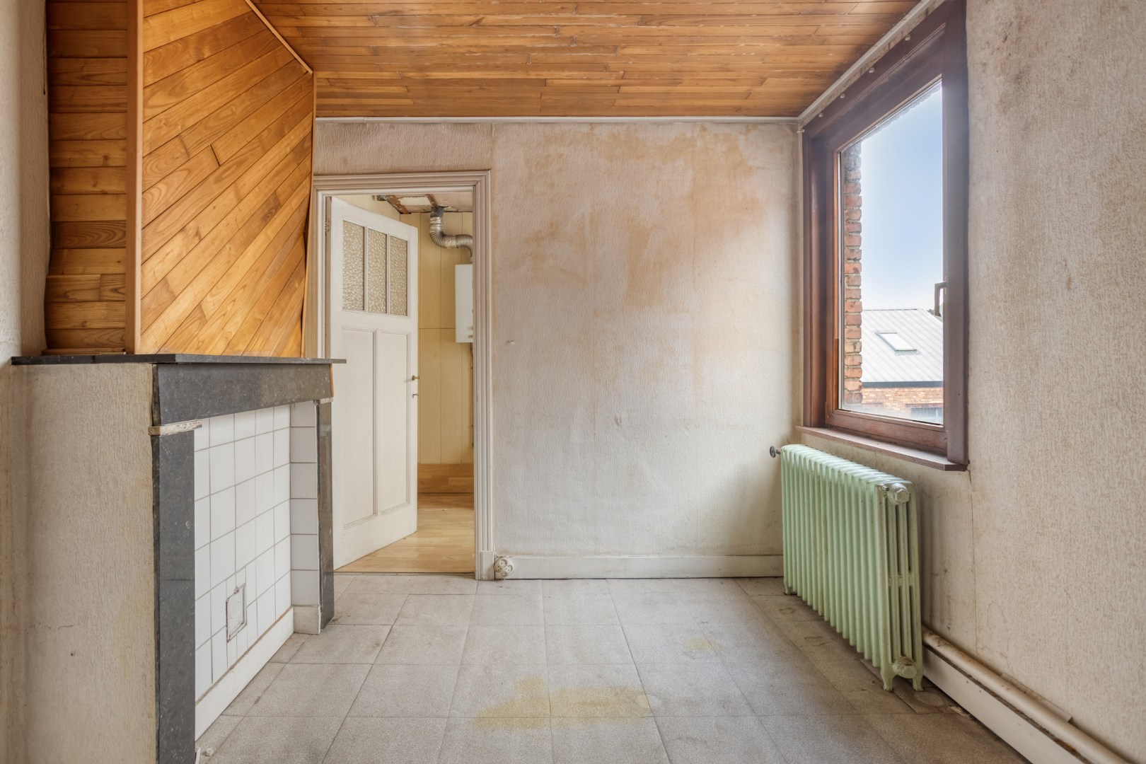 Ruime woning met 6 slaapkamers, tuin en bijgebouw in Kessel-Lo! – bewoonbare opp. 242 m² 