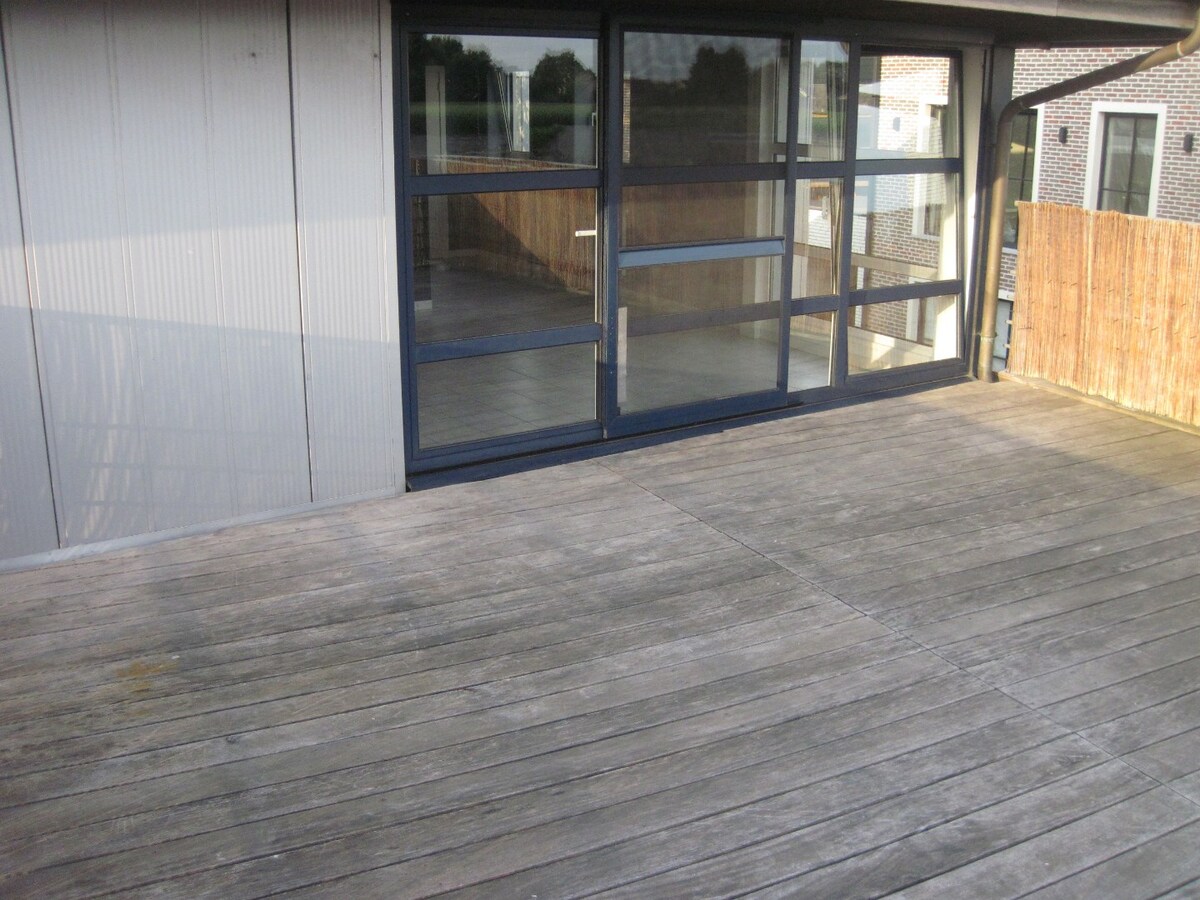 Ruim 2-slp-appartement met zonneterras ! 