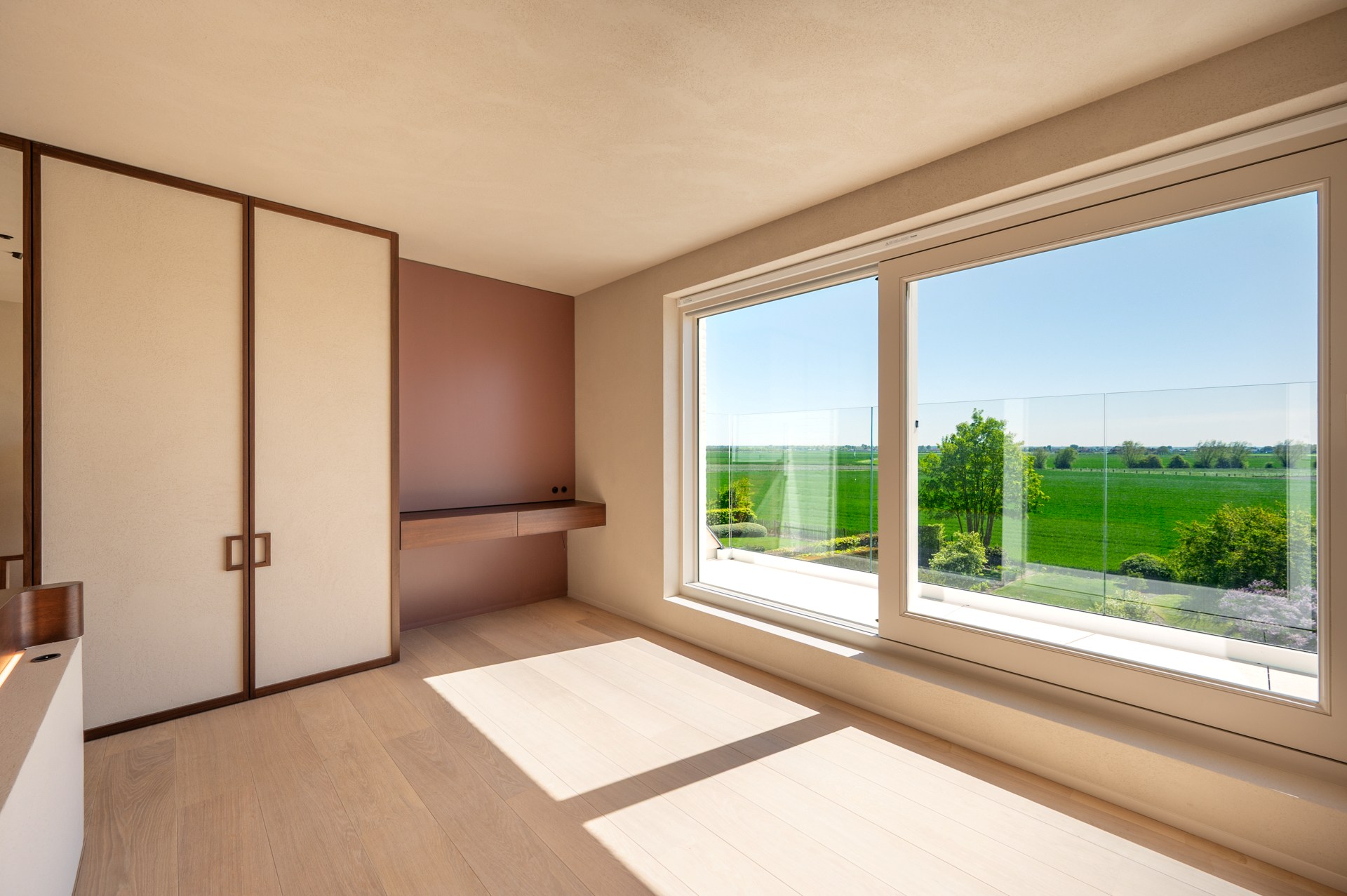 Uitzonderlijke bel-etagewoning met open zichten over de Knokse Polders 