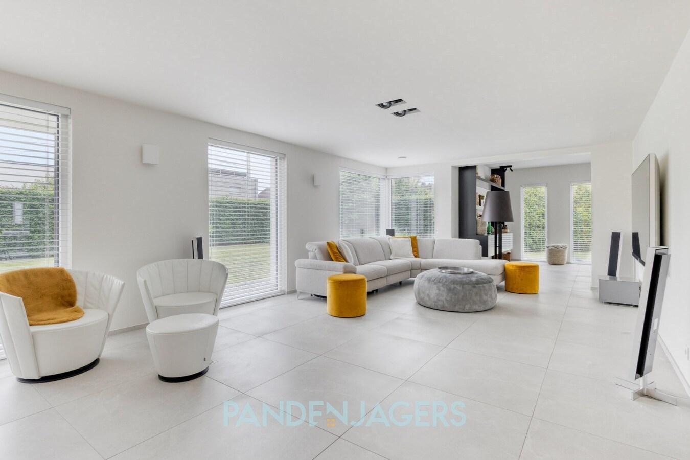 Riante villa met zwembad op de grens van Keerbergen en Putte 