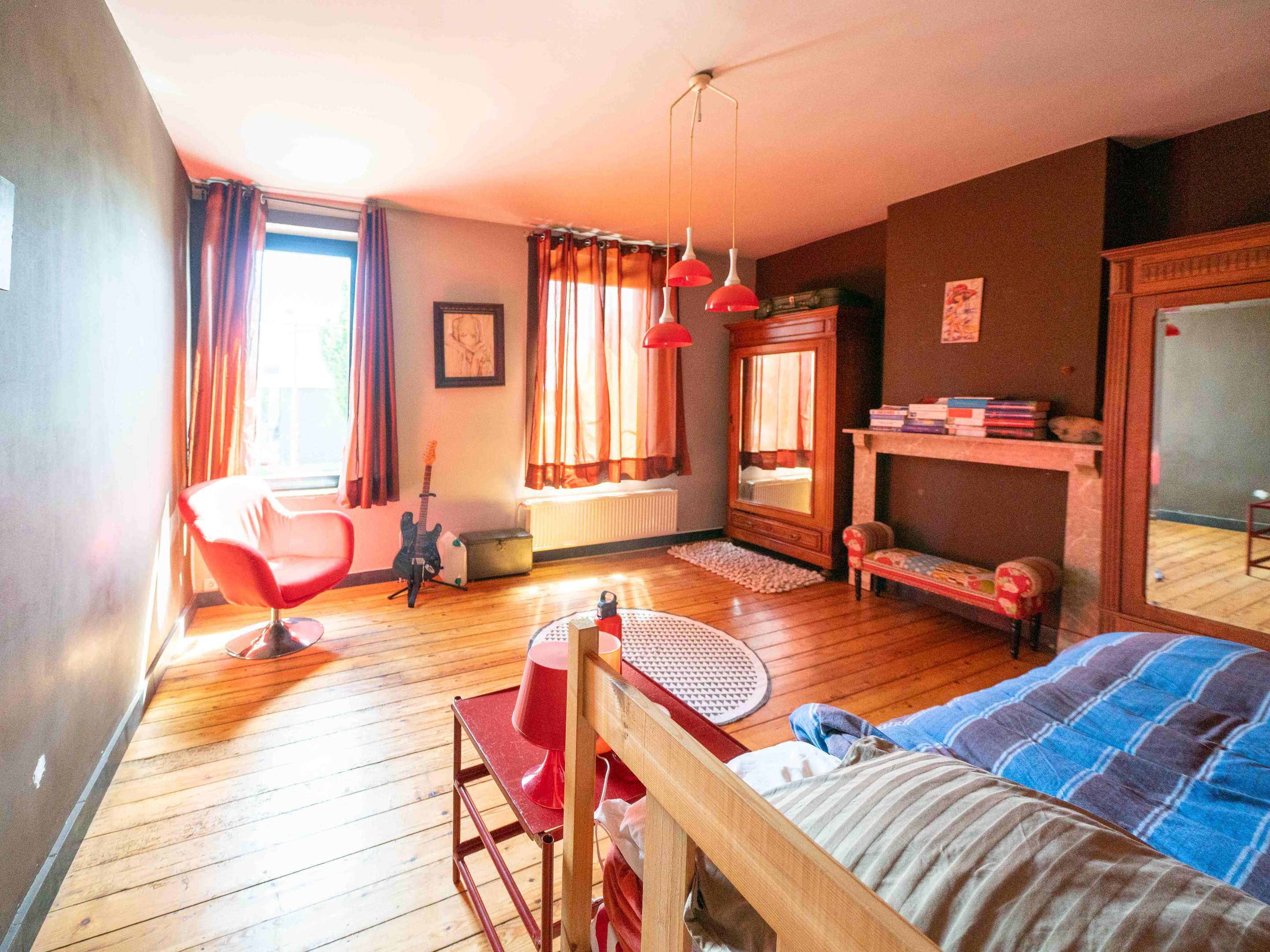 Zeer ruime stadswoning met karakter, inclusief mogelijke bouwgrond 