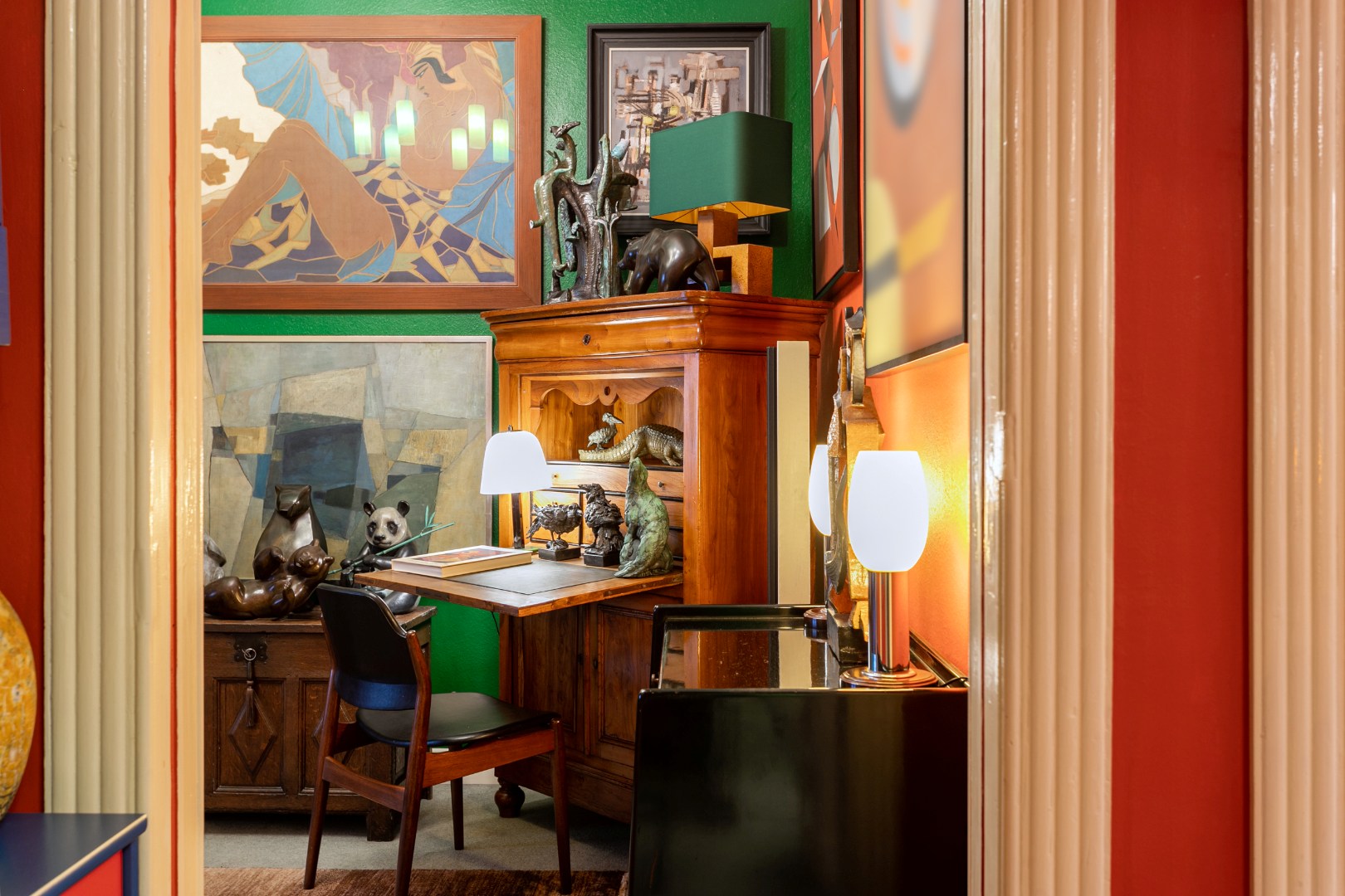 Karaktervol appartement met 2-3 slpk nabij het Brugmannplein. 