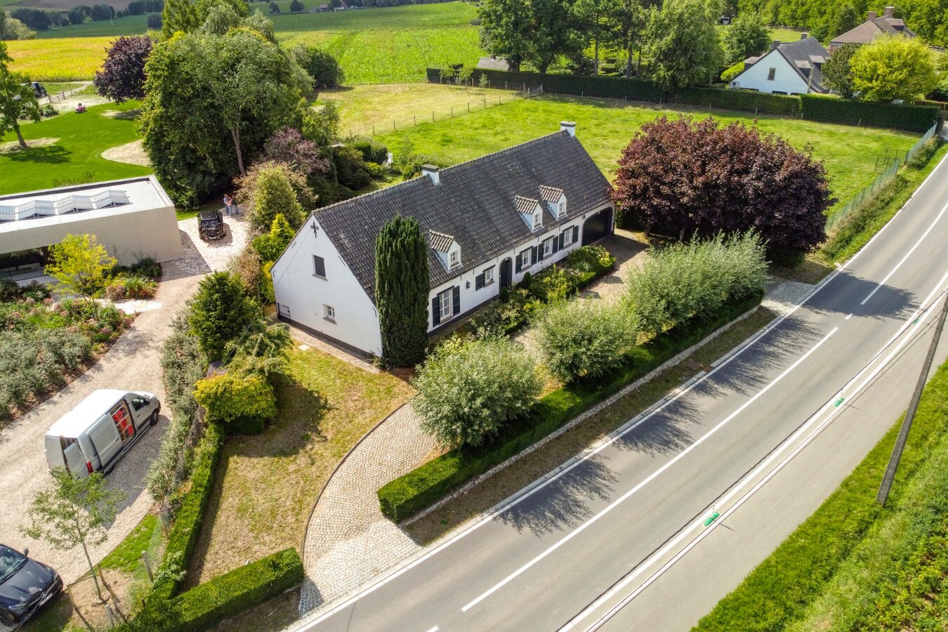 Authentieke, charmante villa in pittoreske Moregem | dubbel inpandige garage 