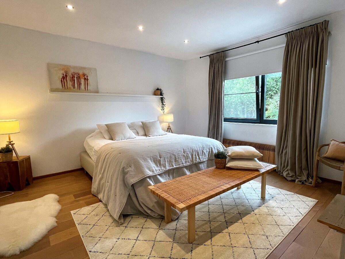 Prachtige ruime woning in zeer rustige omgeving nabij centrum Hasselt 