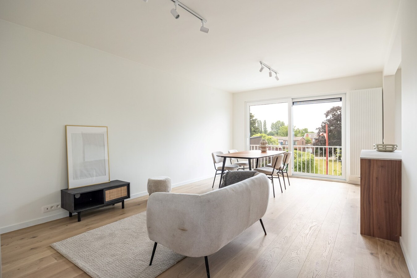 Gerenoveerd energiezuinig appt met 2 slpk te Kontich! 