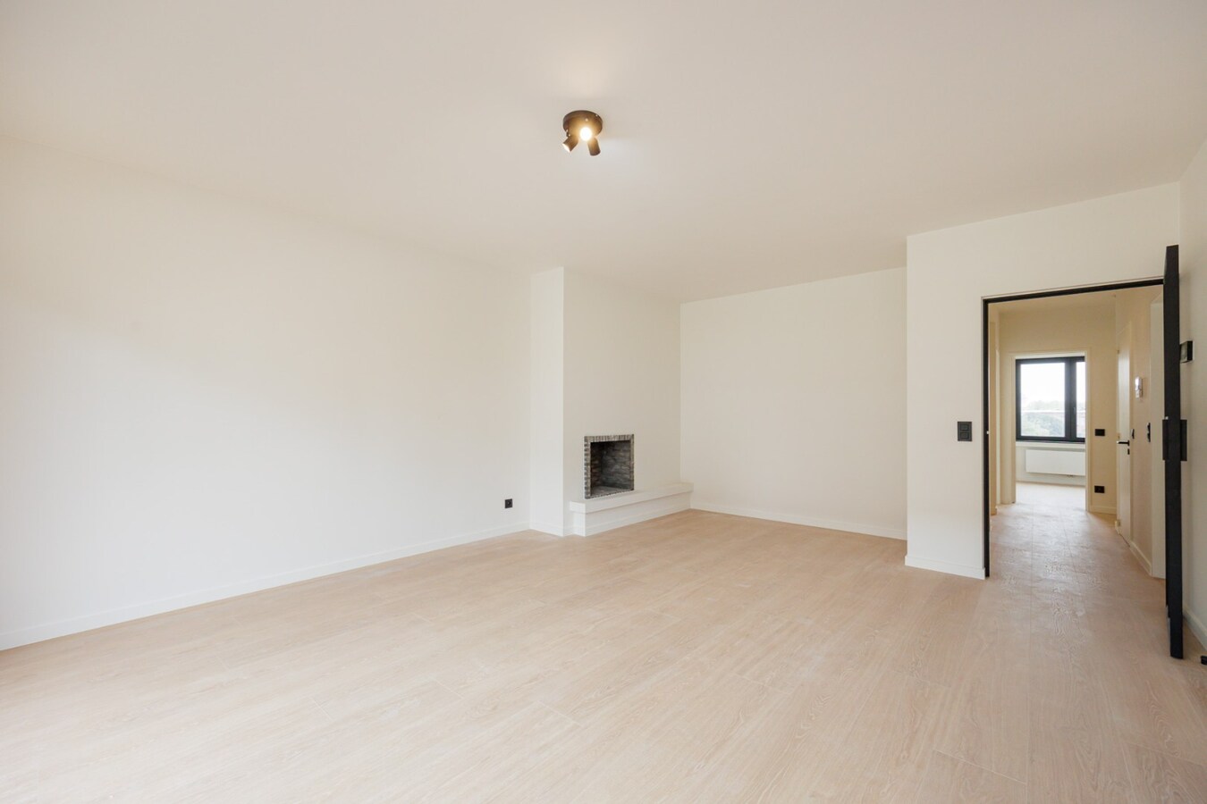 Gerenoveerd appt. met 2 slpk nabij het Runcvoortpark! 