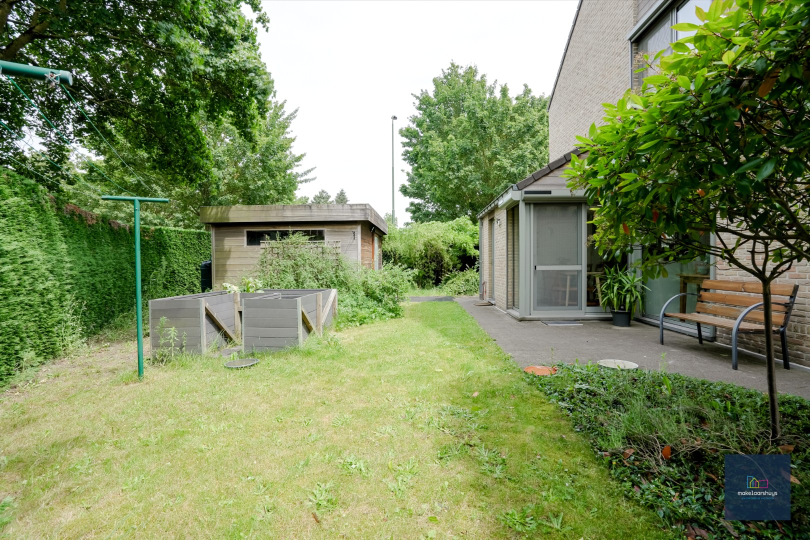 Ruime en  instapklare halfopen bebouwing met tuin 