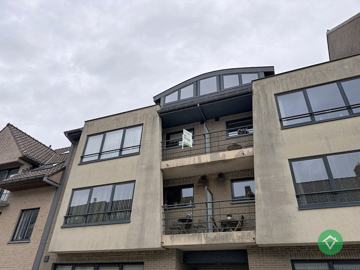 Appartement met 2 slaapkamers en 2 terrassen te Koekelare 