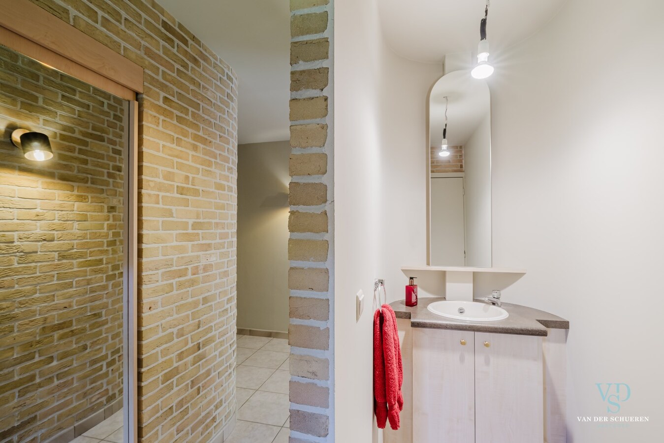 Bijzonder ruime (446m²), tijdloze villa 