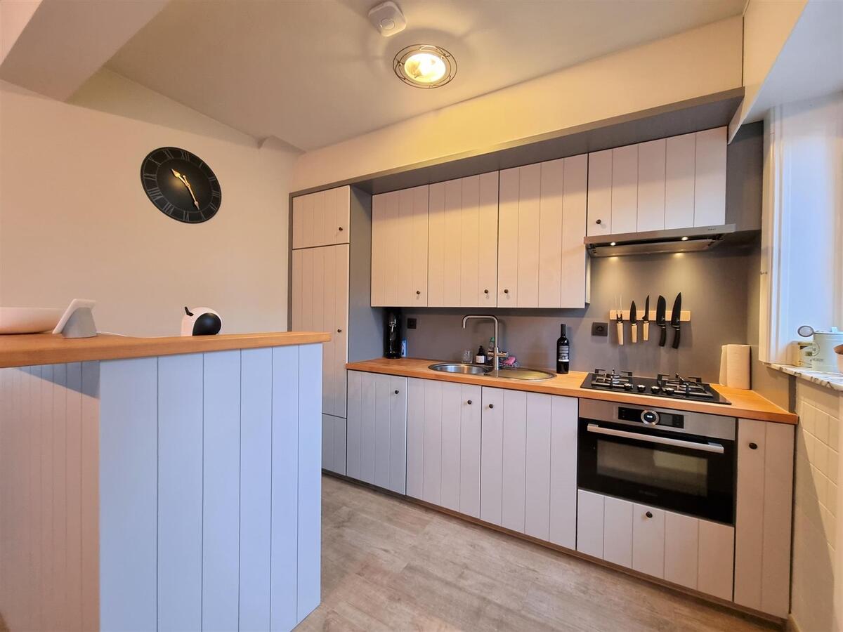 Centraal, doch rustig gelegen leuke bel-étagewoning - Heist 