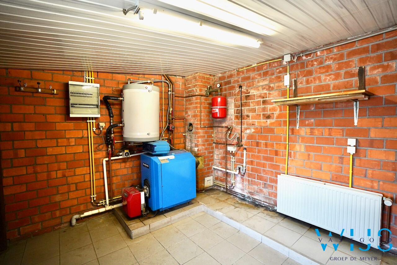 Woonhuis met 2 slaapkamers te Ertvelde ! 