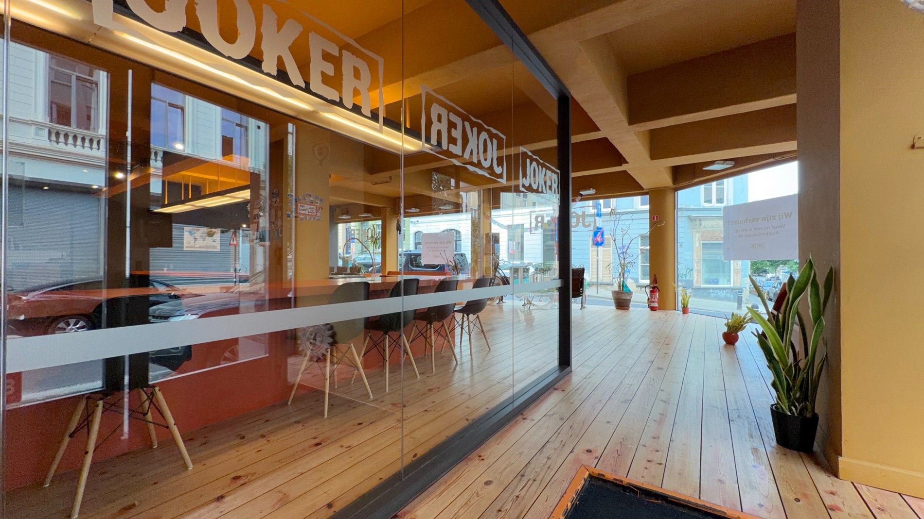 Winkelruimte te koop in Bagattenstraat te Gent