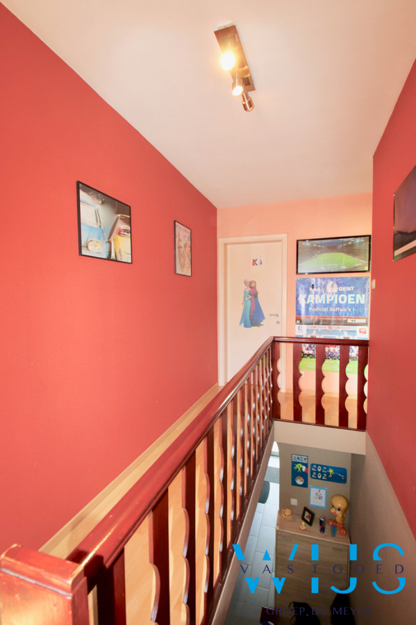 Tof woonhuis op een leuk perceel te MERELBEKE ! 