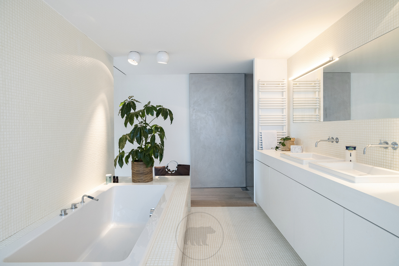 Buitengewone design villa op unieke ligging te Lochristi 