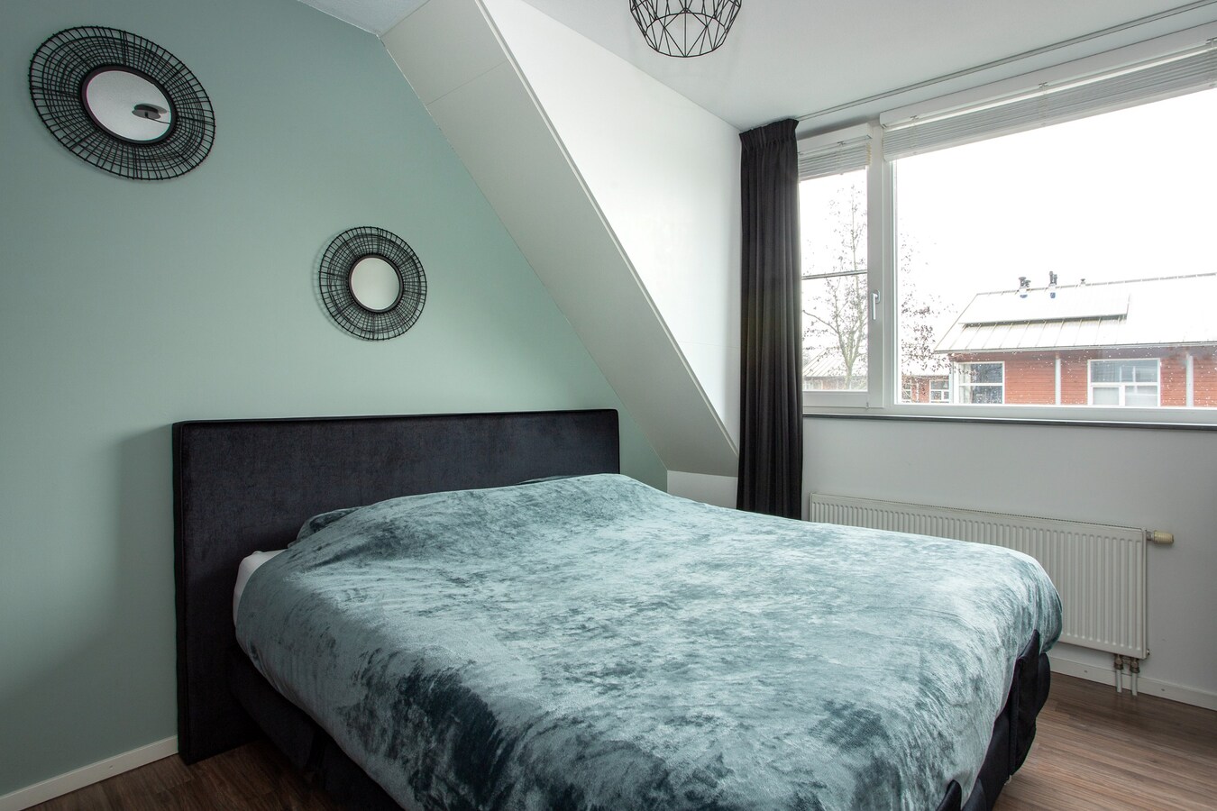 Instapklare tussenwoning met energielabel A in een jonge, kindvriendelijke woonwijk. 