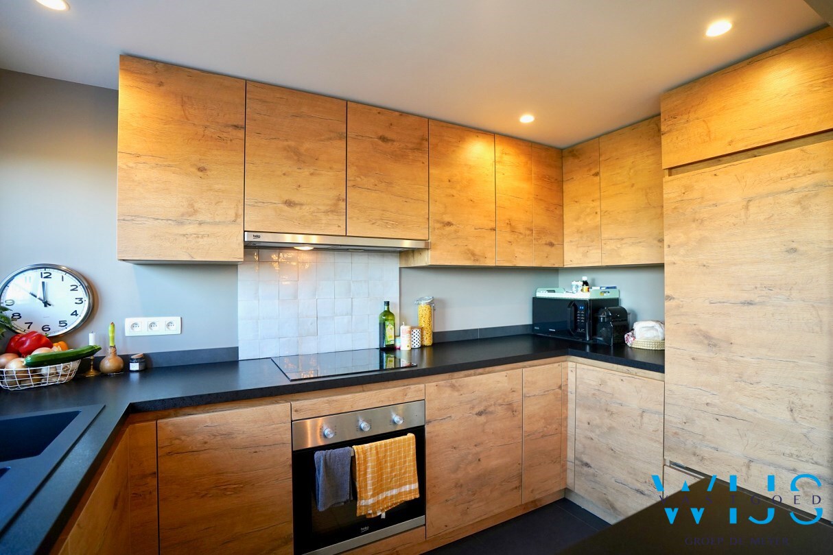 Bel-étage met 3 slaapkamers en tuin te ERTVELDE ! 