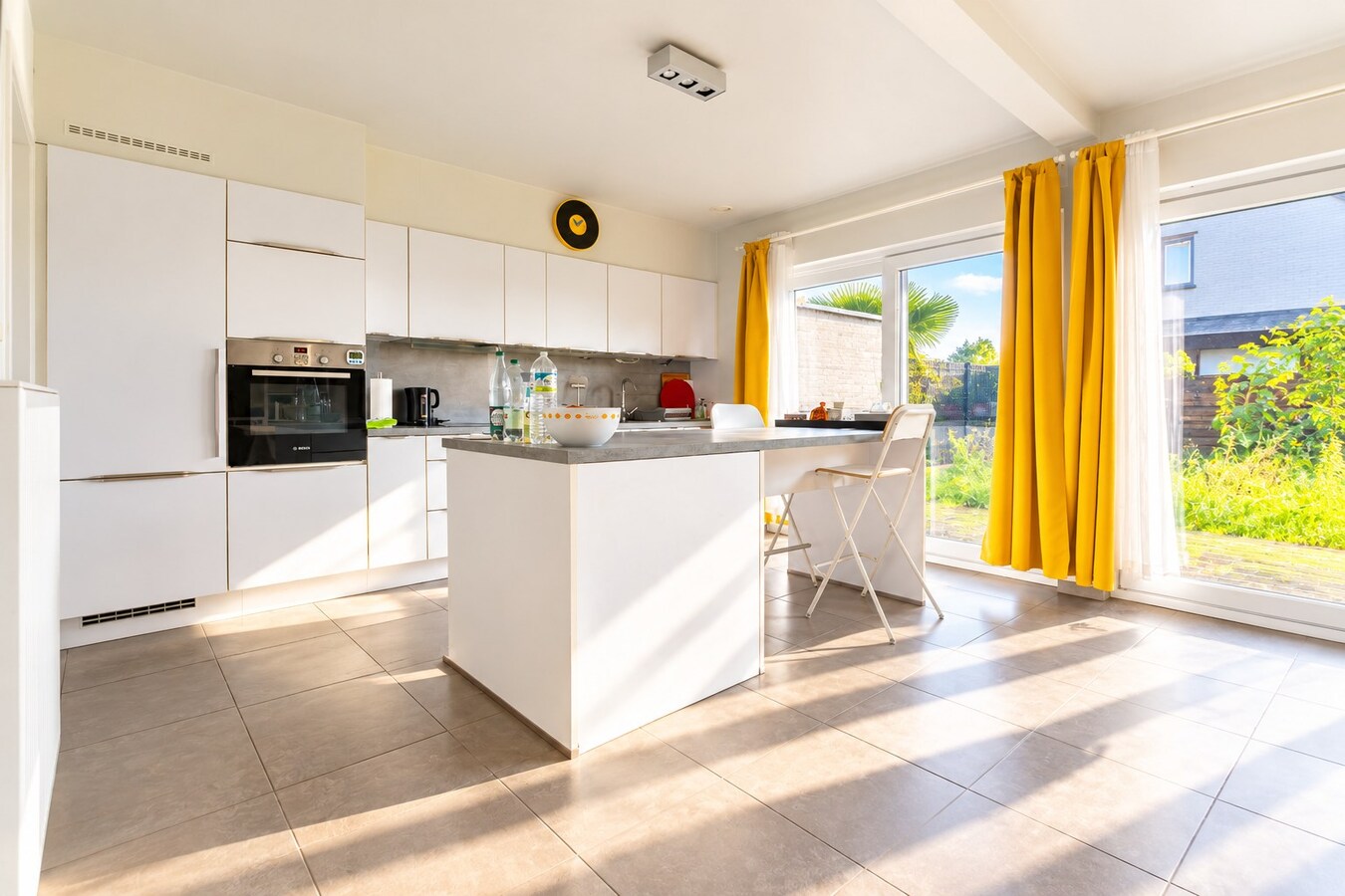 Construction moderne de 2015 dans un lotissement résidentiel prisé, COUP DE COEUR ! 