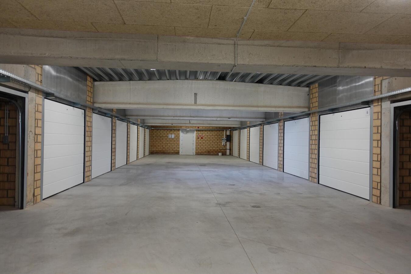 Prachtig nieuwbouwappartement met garage 