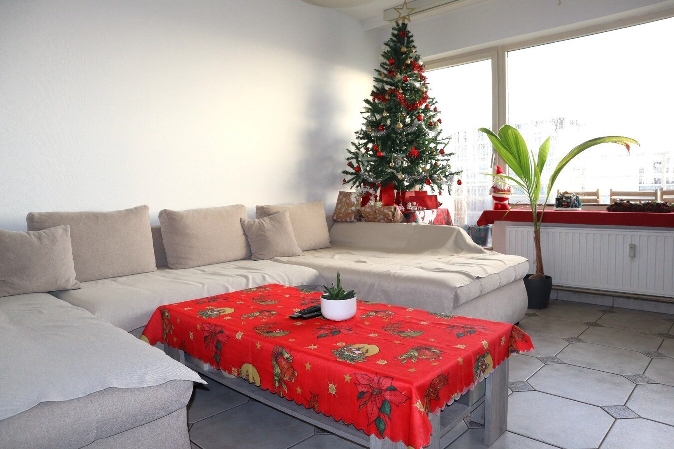 Mooi appartement met 2 slaapkamers en bureau te Jette 