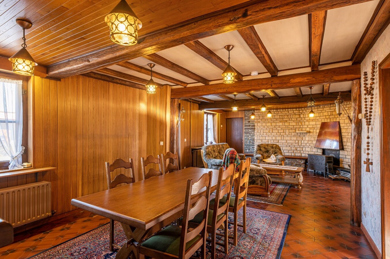 Authentieke hoeve met bijgebouw op 52 a 84 ca 