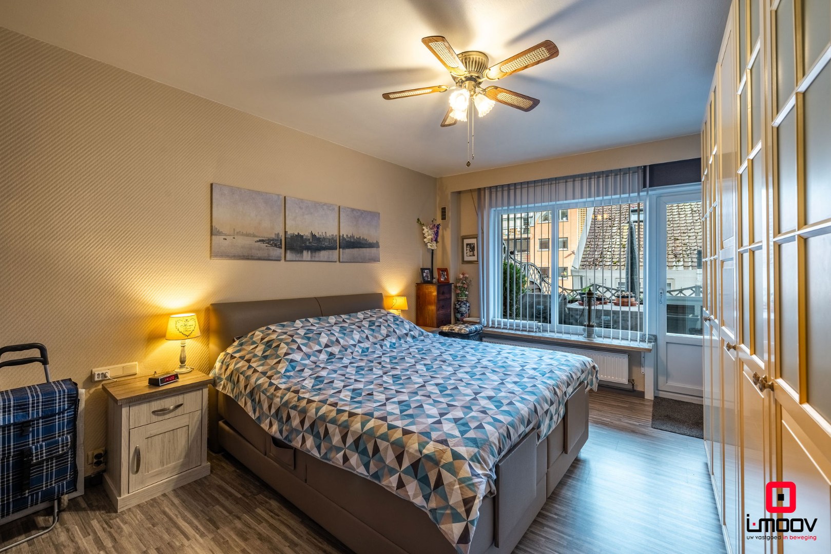 Appartement met twee slaapkamers, ruim terras en uniek parkzicht 