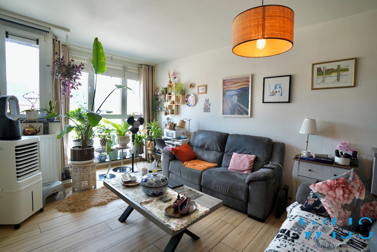 Instapklaar appartement met parkeerplaats te ERTVELDE ! 