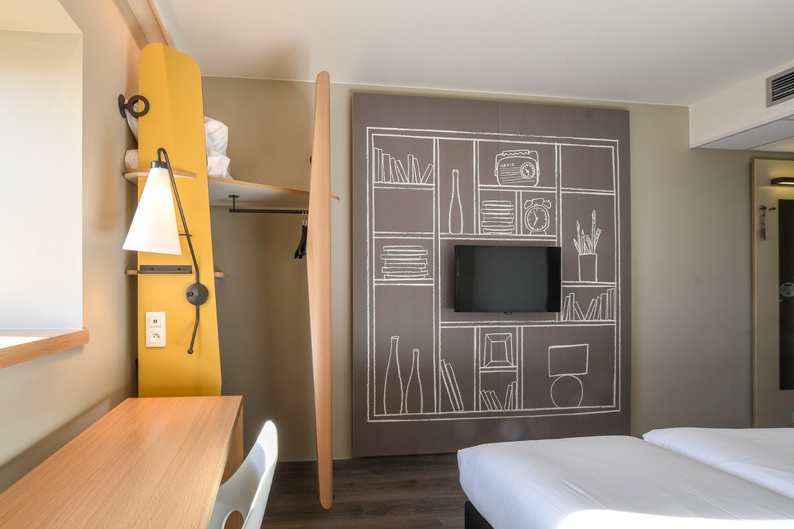 Uw Perfecte Investering aan de Belgische Kust: Hotelkamer in Ibis De Haan 