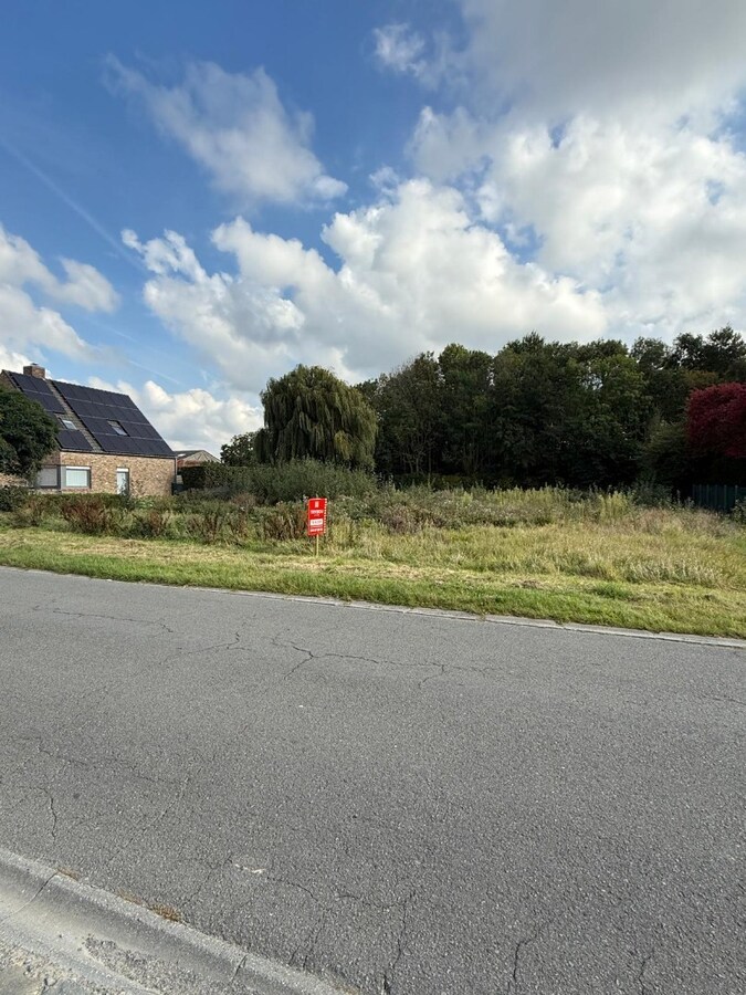 Perceel bouwgrond van 886,5 m² 