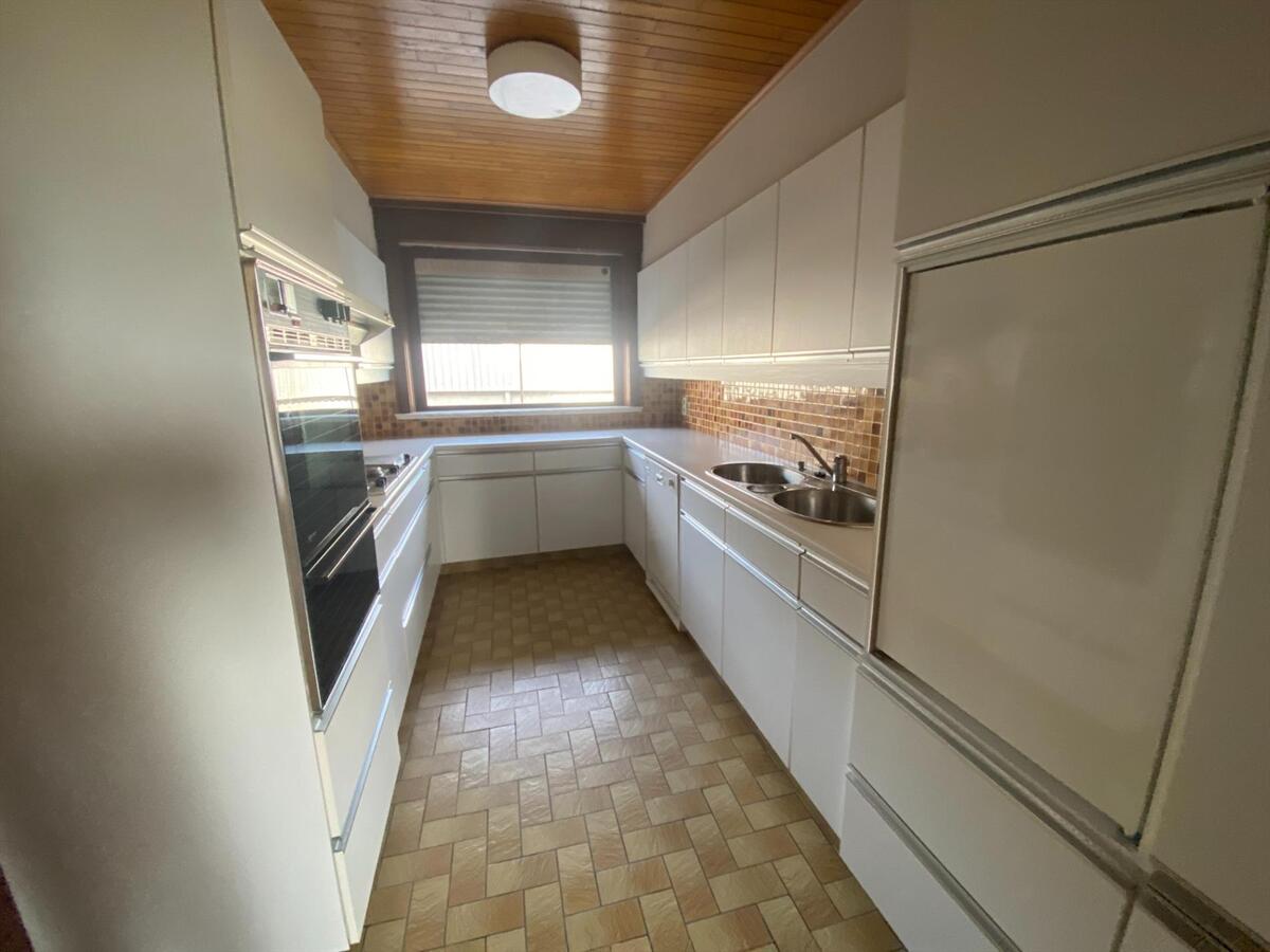 Prachtig gelegen, vrijstaande woning met landelijke vergezichten 