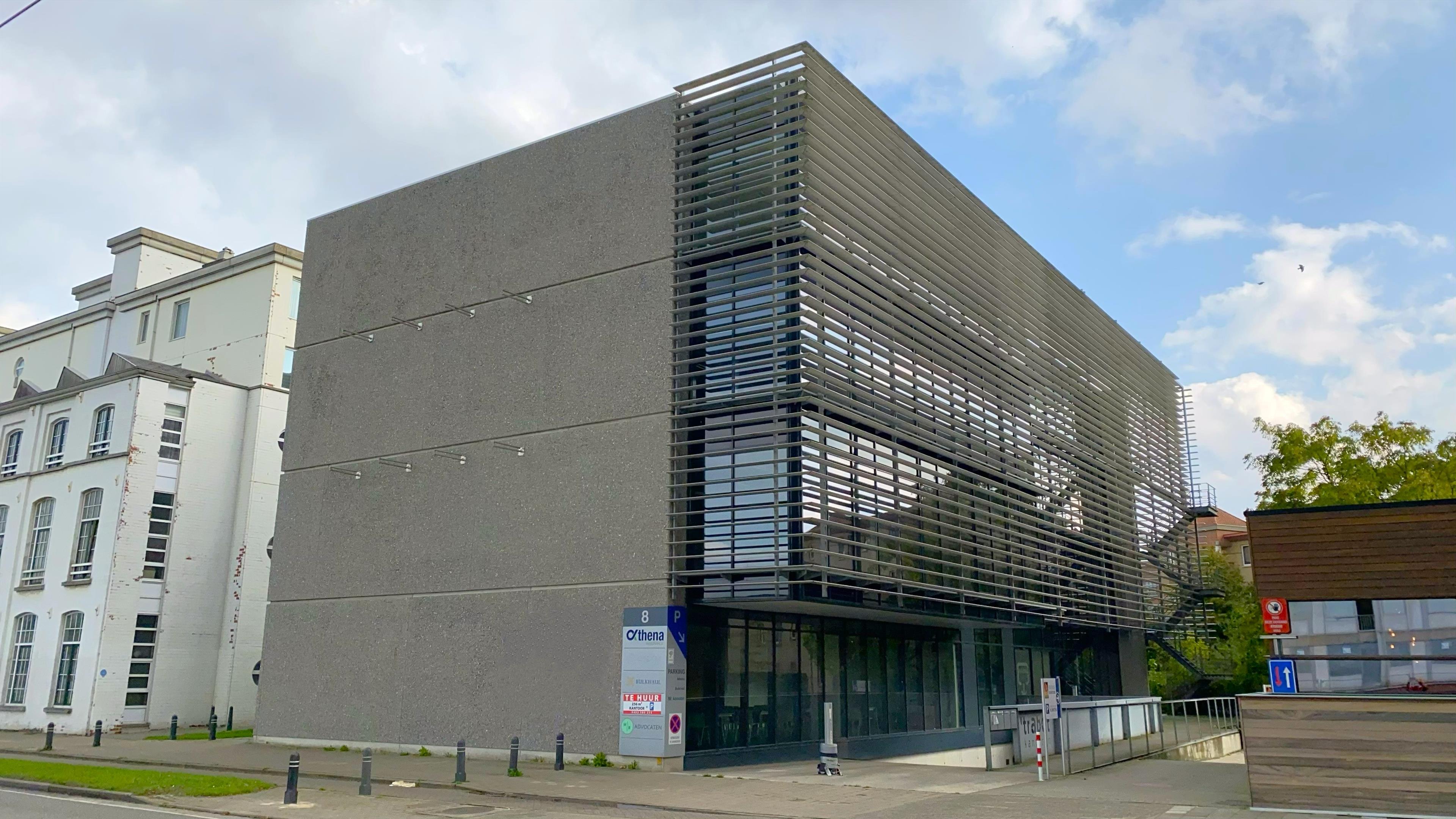 kantoren in Opgeëistenlaan in Gent