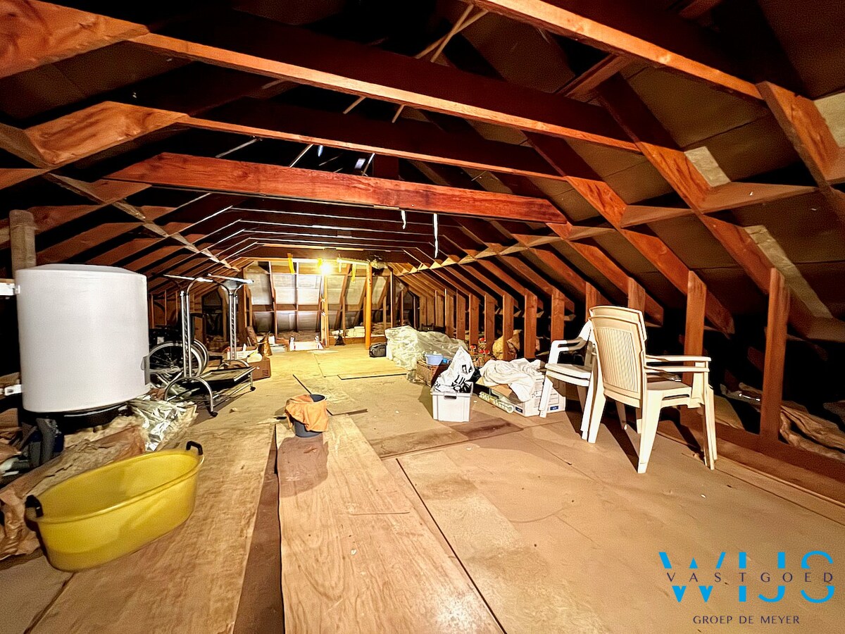 Rustig gelegen woonhuis op 1.108 m² te Ertvelde ! 