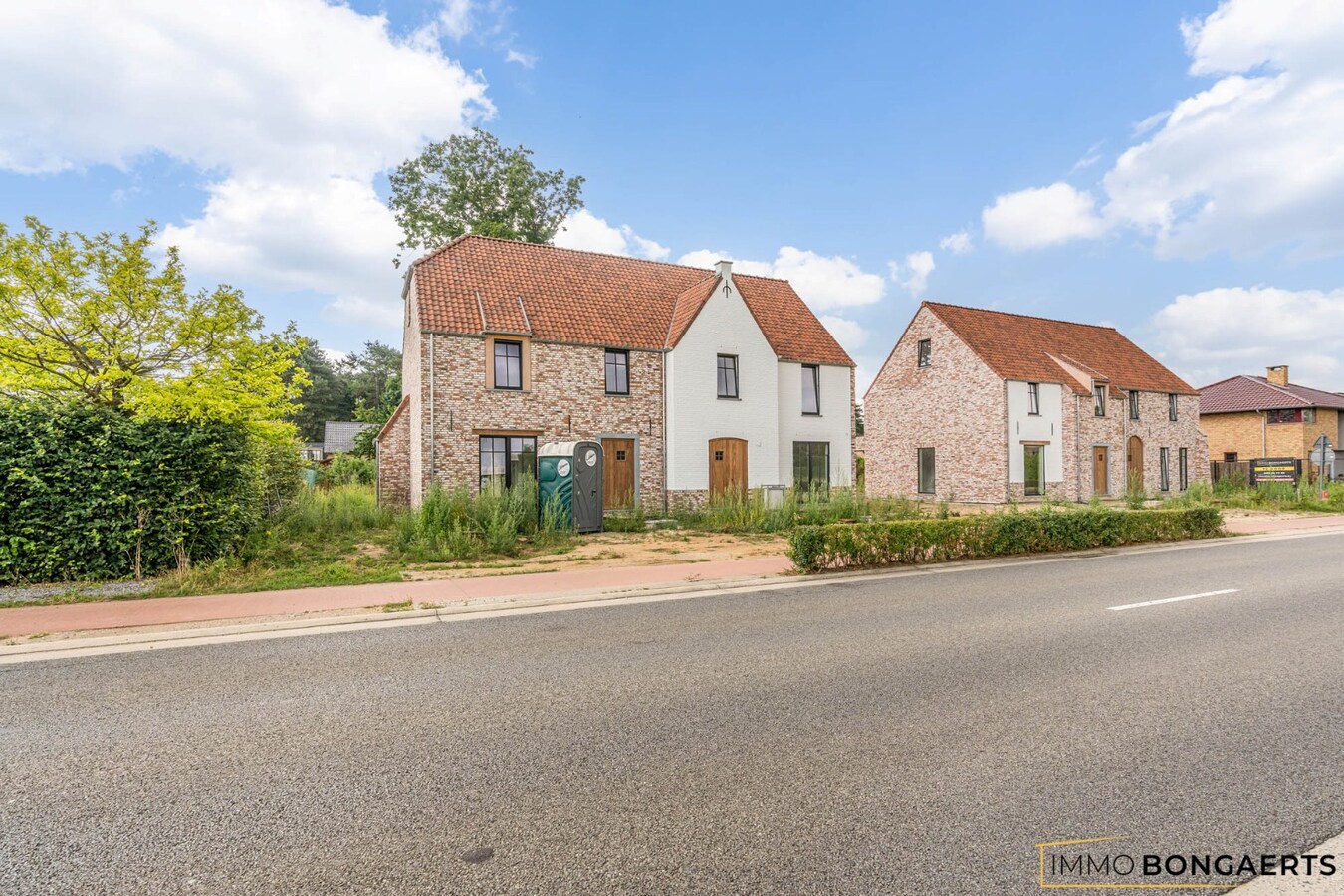 Nieuwbouwwoning met vier slaapkamers in Opglabbeek (NOG 1 BESCHIKBAAR) 