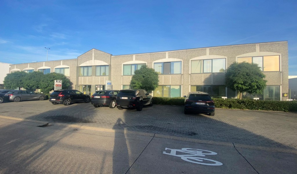 Instapklare kantoren te huur in Lokeren