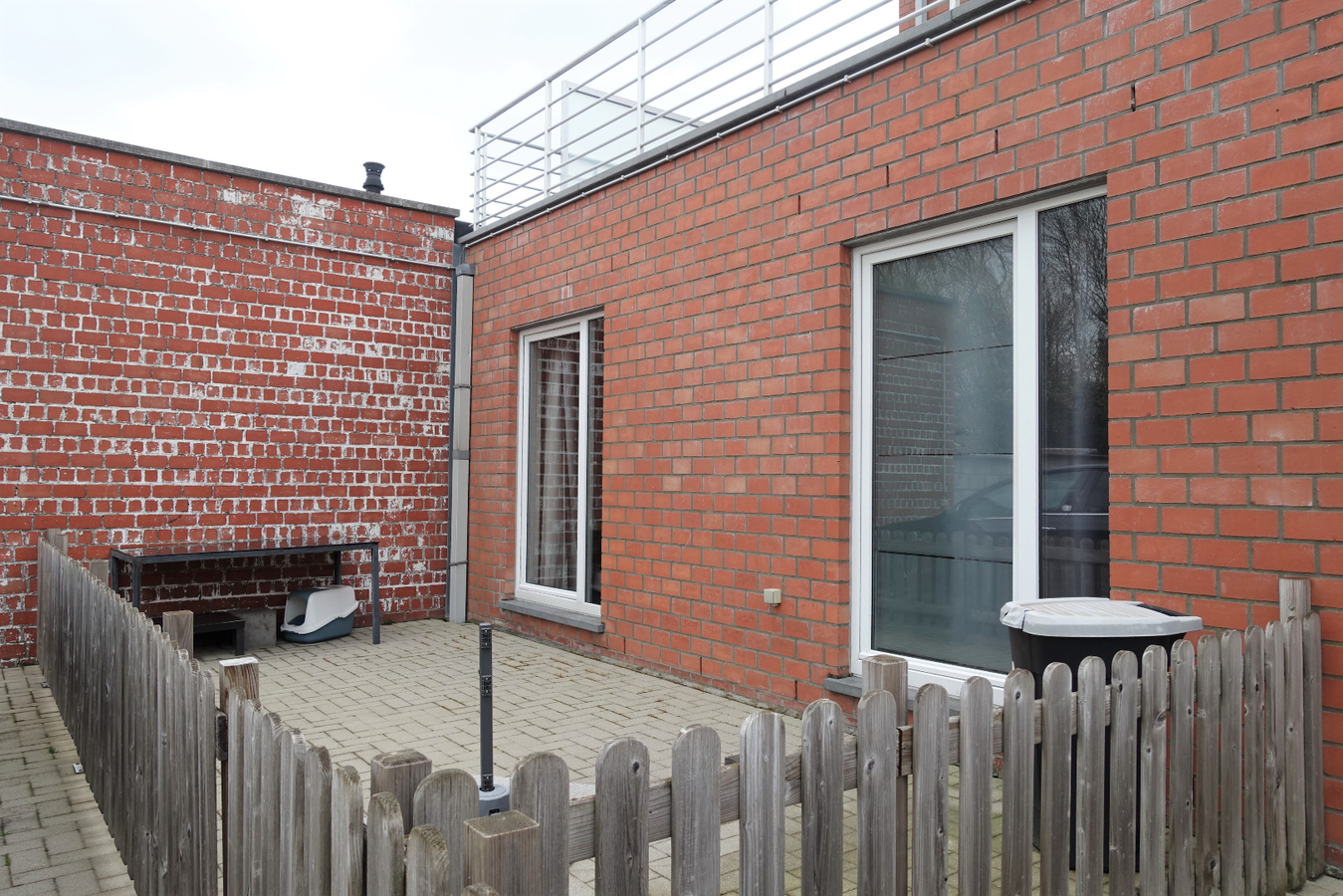 Appartement met terras en garage 