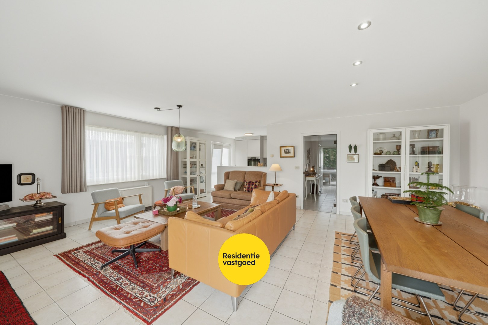 Appartement op 1e verdieping met 2 slaapkamers in centrum Oudenburg (Karpelhof) 