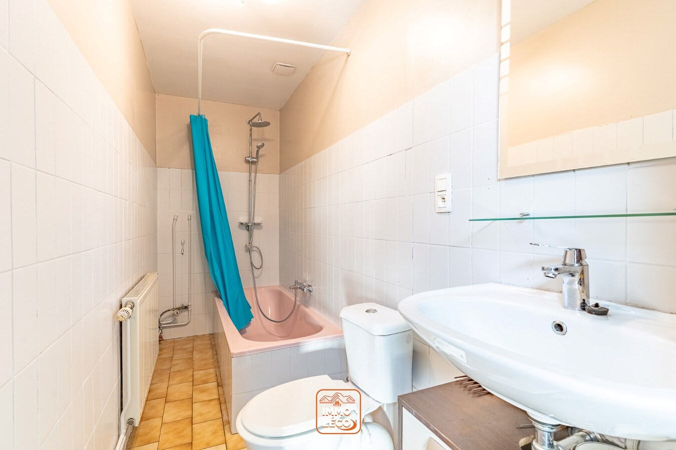 Maison 1 chambre avec jardin, garage et parking, idéale 1er achat ou investissement,  TOP situation en face des champs, au calme complet ! 