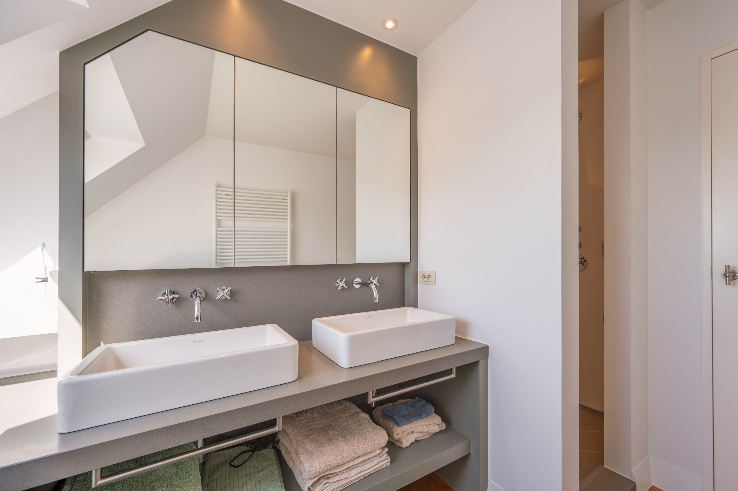 Duplex appartement te koop in Knokke met groot zonnig terras 